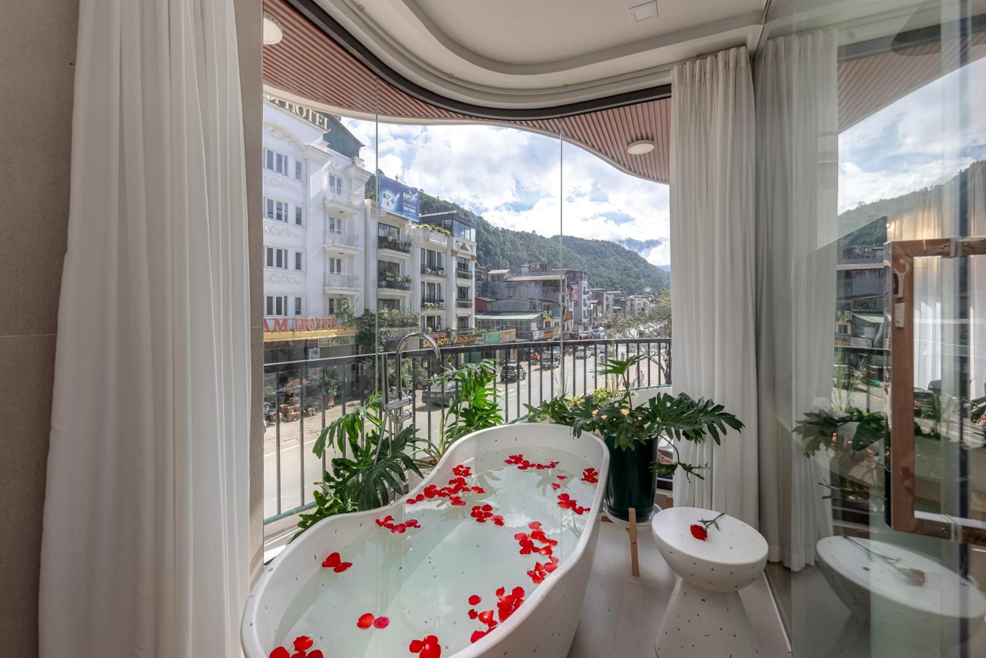 Tropical Paradise Sapa Hotel & Coffee Buitenkant foto