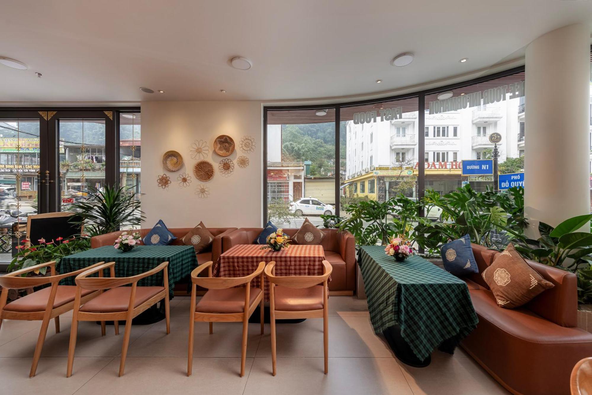 Tropical Paradise Sapa Hotel & Coffee Buitenkant foto